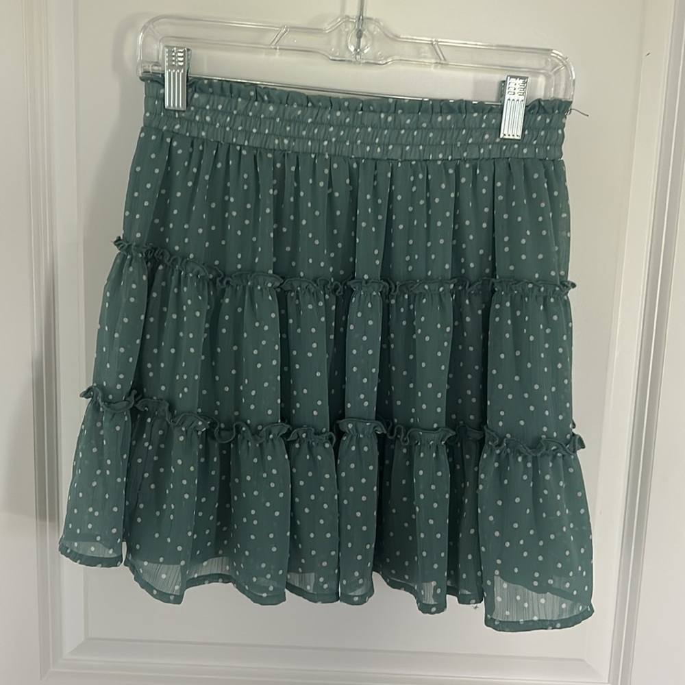 I.N. San Francisco Skater Mini Skirt with Tiered Design - Picture 2 of 3